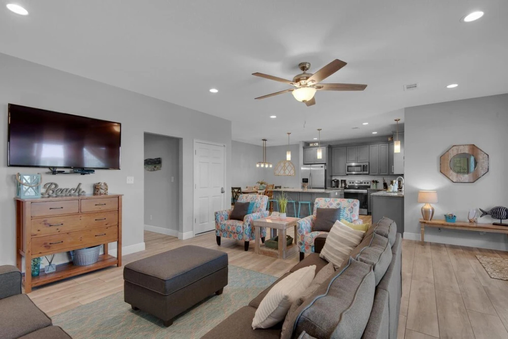 Toes In The Sand - Main House