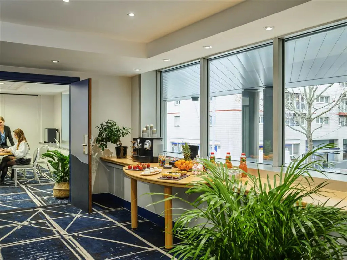 Residence Mercure Paris La Defense Grande Arche