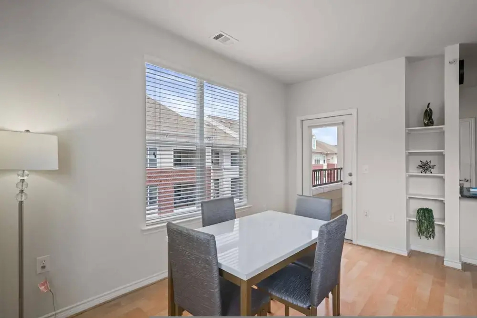 Luxury Penthouse of Lorton VA