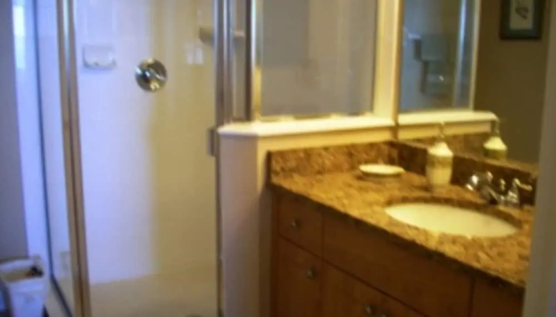 Di Mucci Twin Towers 1607- great ocean views. 2BR 2BA