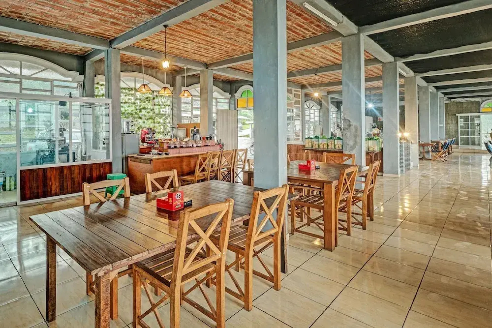 Capital O 92276 Hotel Pesona Gunung