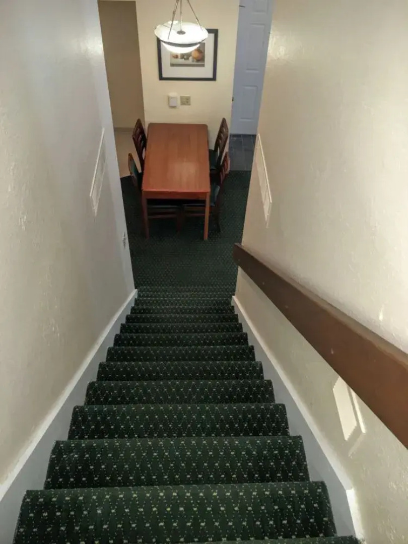 Hawthorn Suites By Wyndham Akron/ Fairlawn