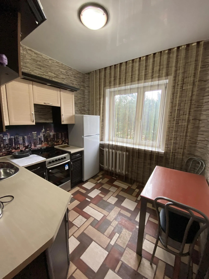 Апартаменты на проспекте 60 лет СССР 24