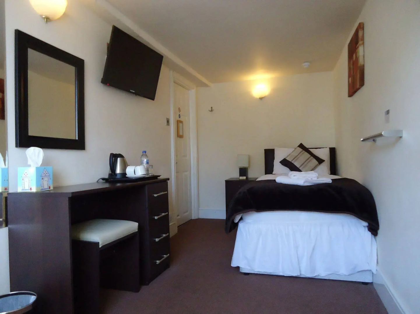 The Silverton Inn - B&B