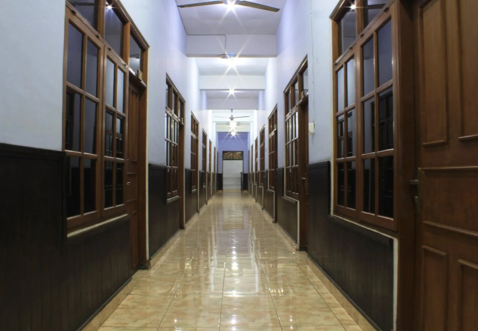 Nida Rooms Bali Bandung Sempidi Begonia at Hotel Made Bali