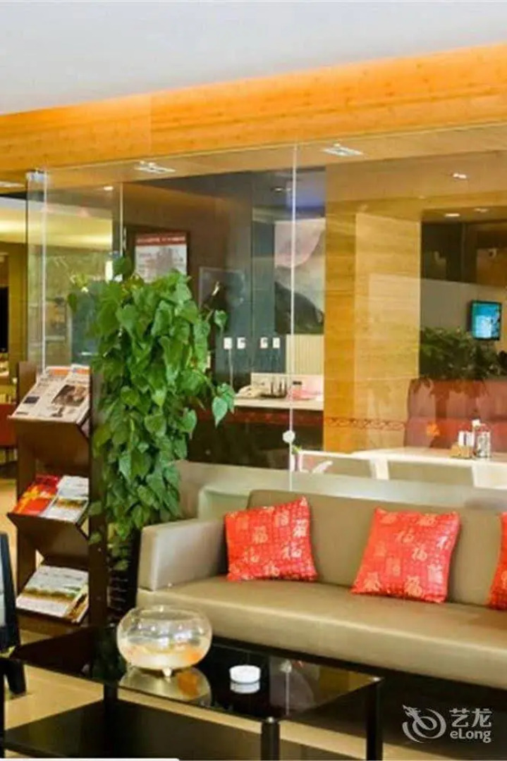 Jinjiang Inn Meizhou Chenfang Avenue