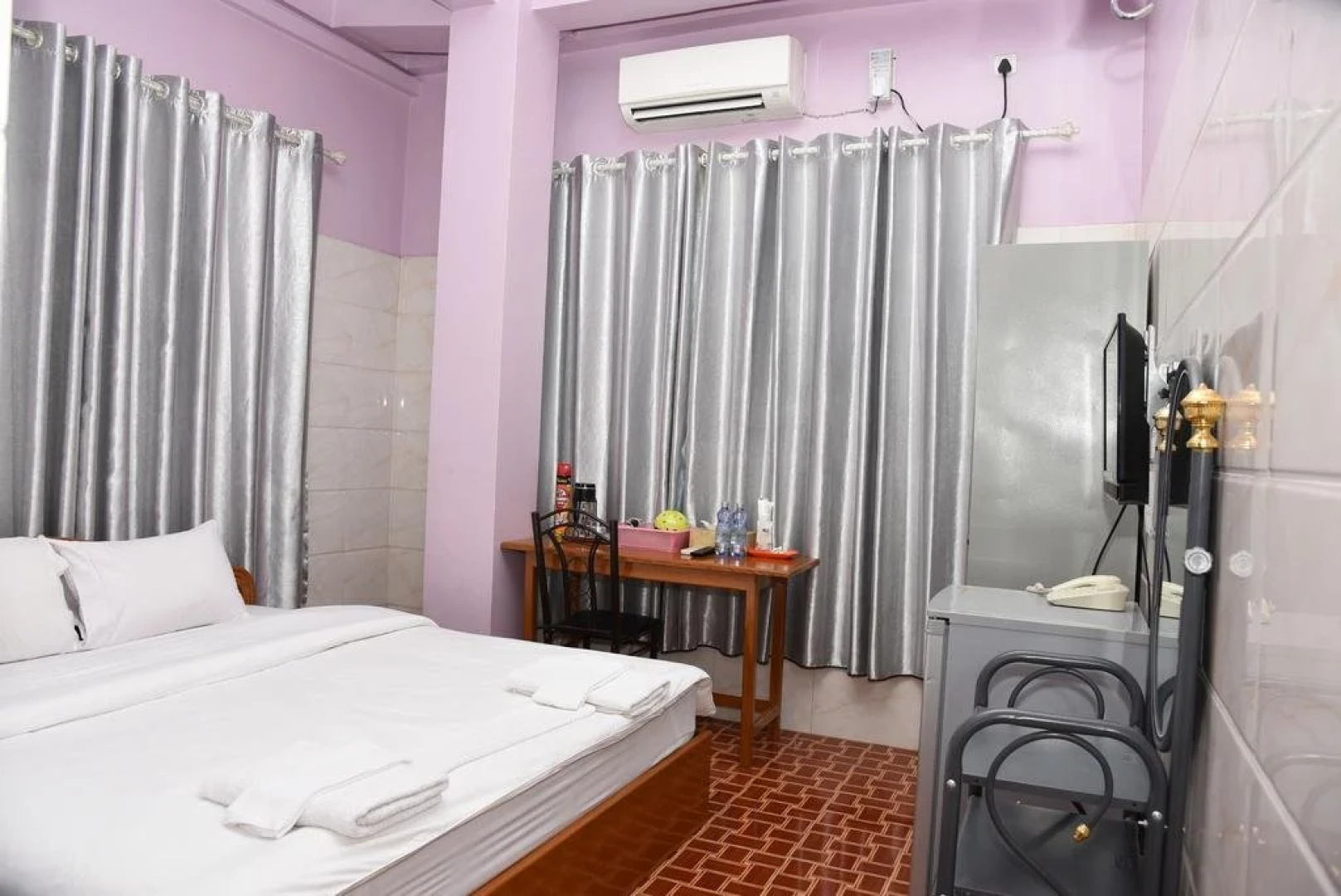 Golden High Power Hotel