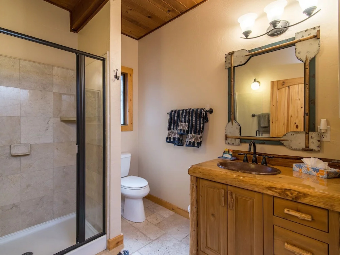 Grill - Walk to Beach