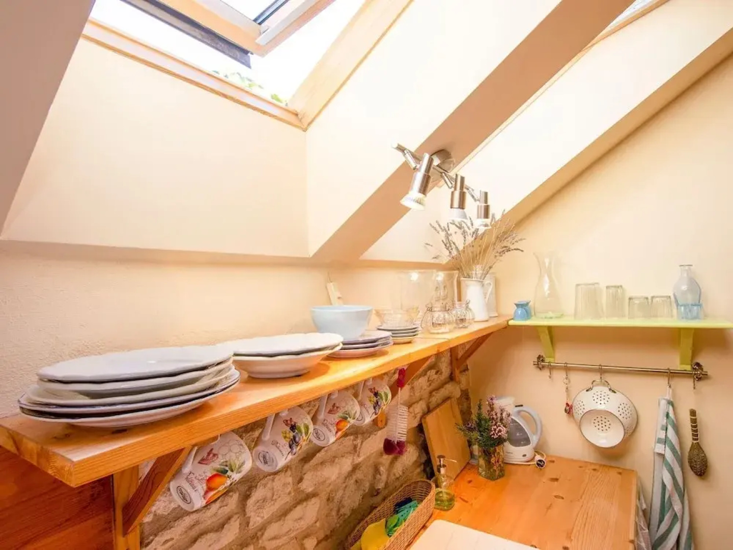 Tranquil Apartment in Marine Zemlje Near Stiniva Beach