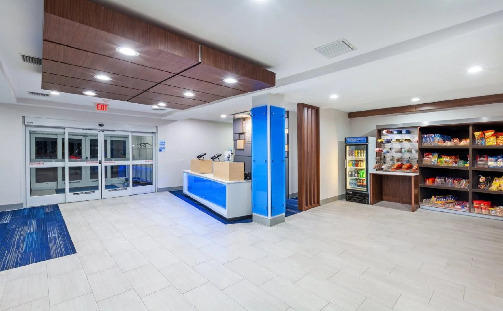 Holiday Inn Express & Suites Port Lavaca by IHG
