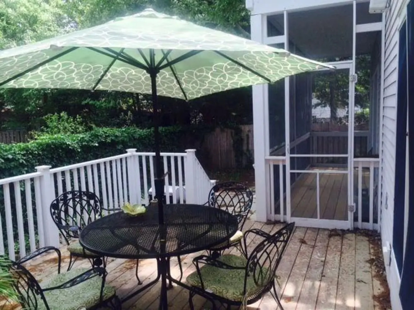 18 Park Avenue by Long & Foster