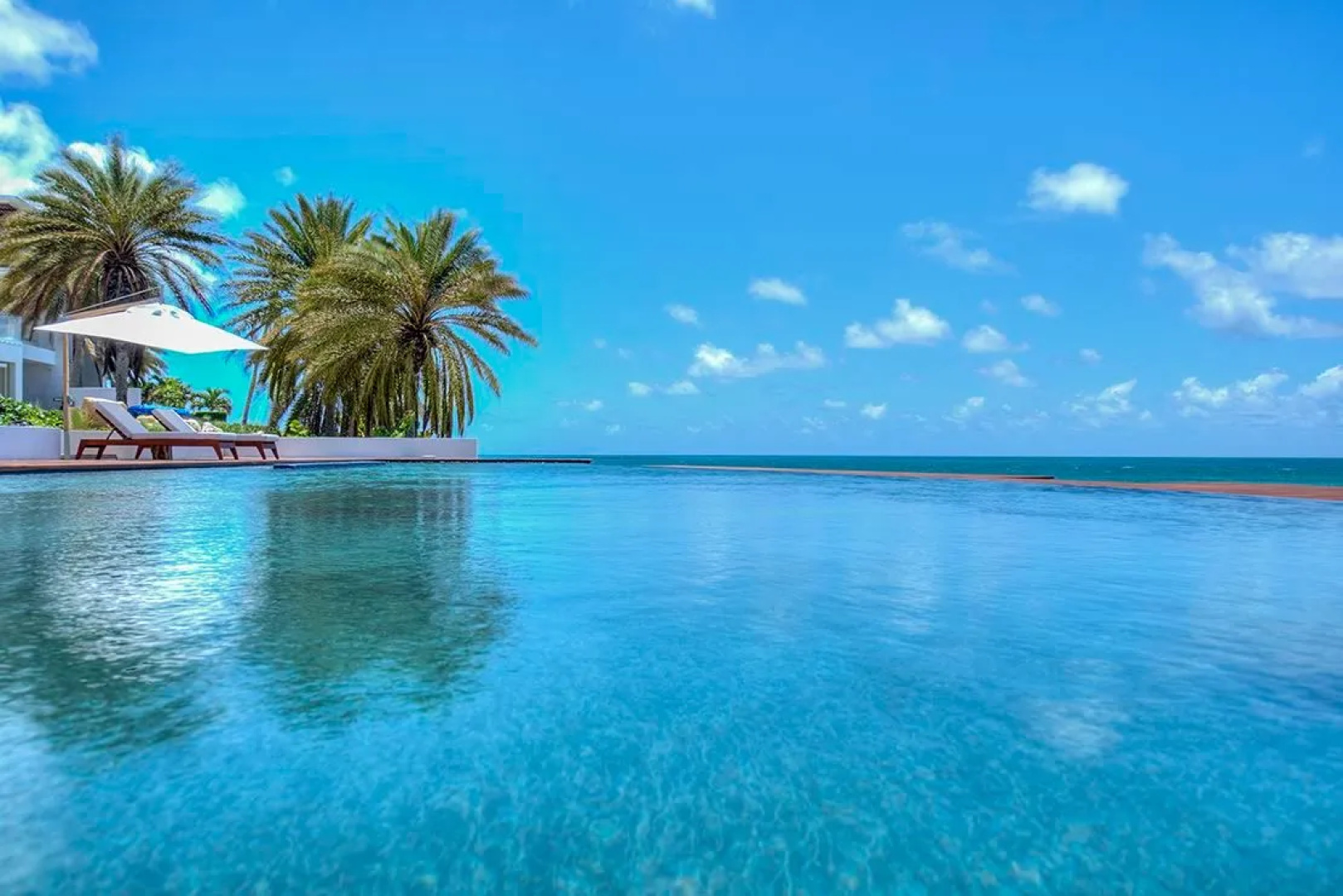 Hodges Bay Resort & Spa, an HQ Luxury Resort & Residences