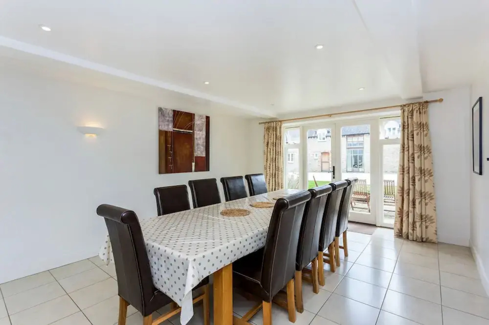 Vintage Barn Conversion near Faringdon