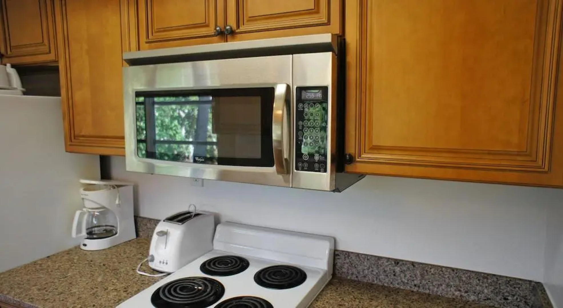 Shalimar Cottages And Motel