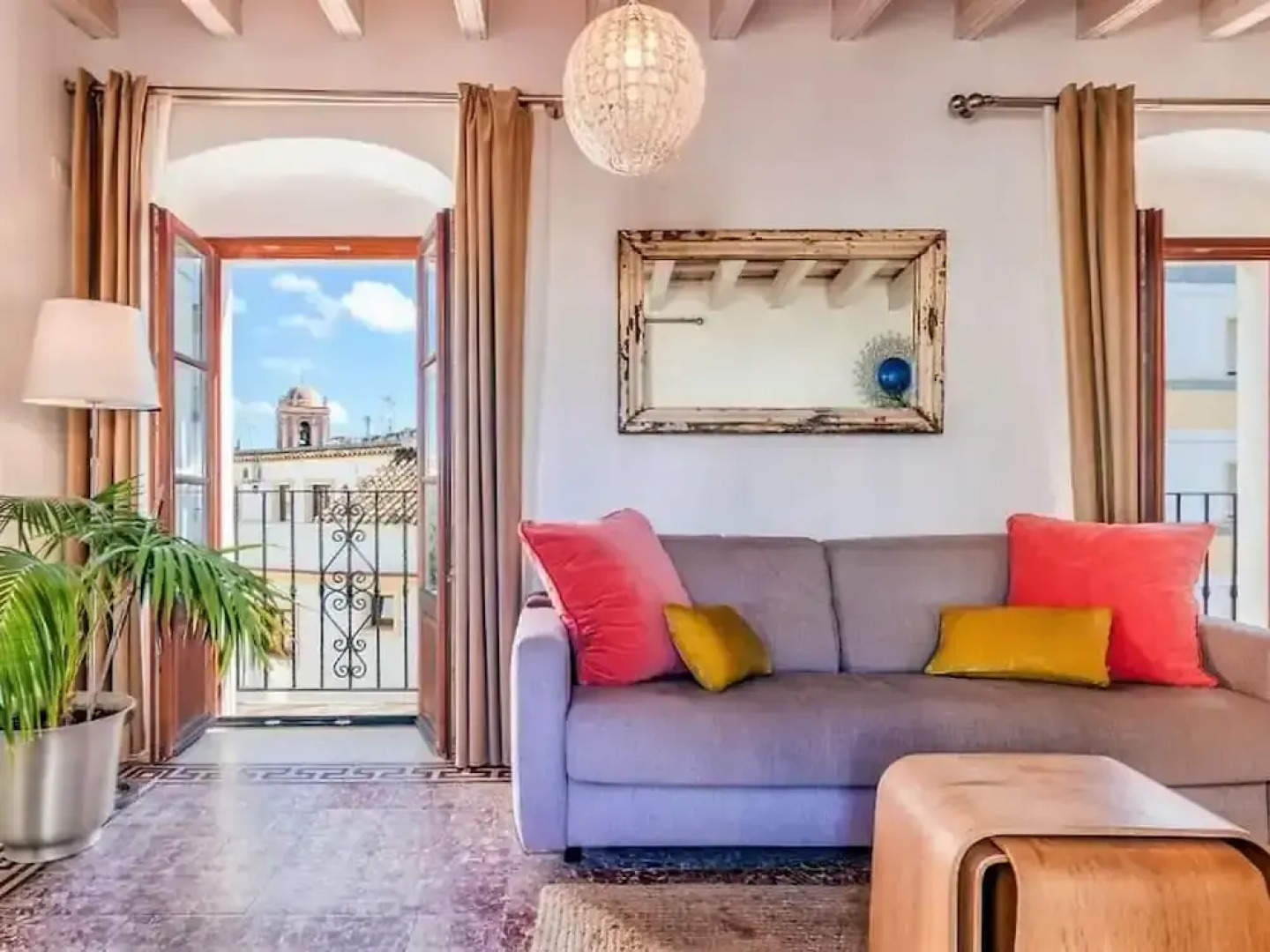 Belvilla by OYO Atico 00