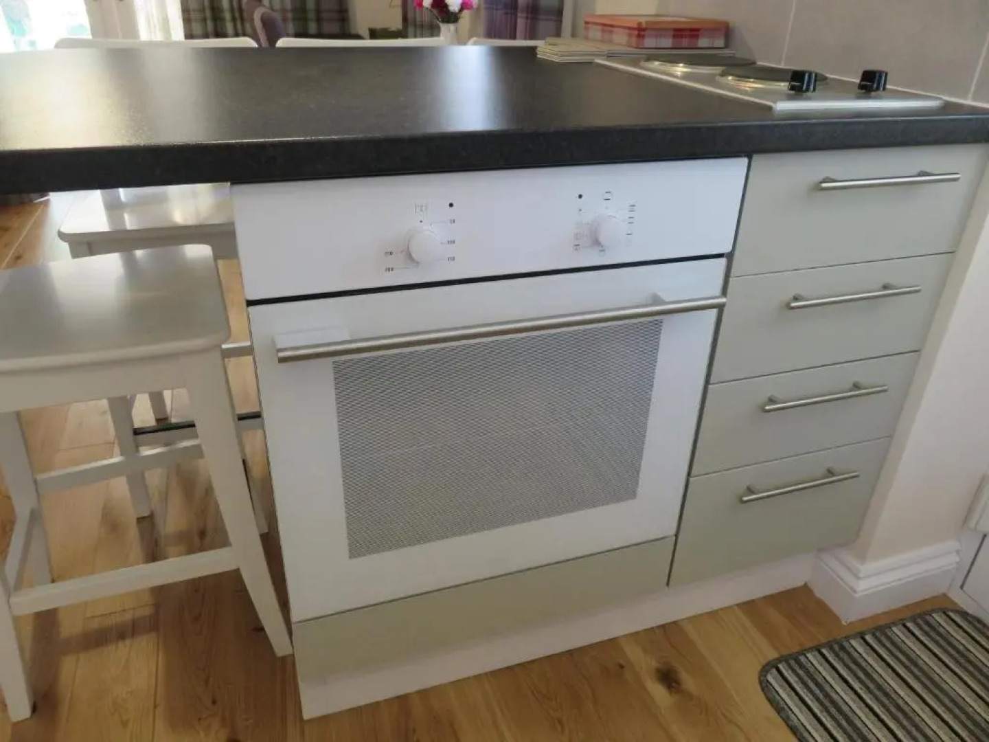 Apple Tree Corner Apartment