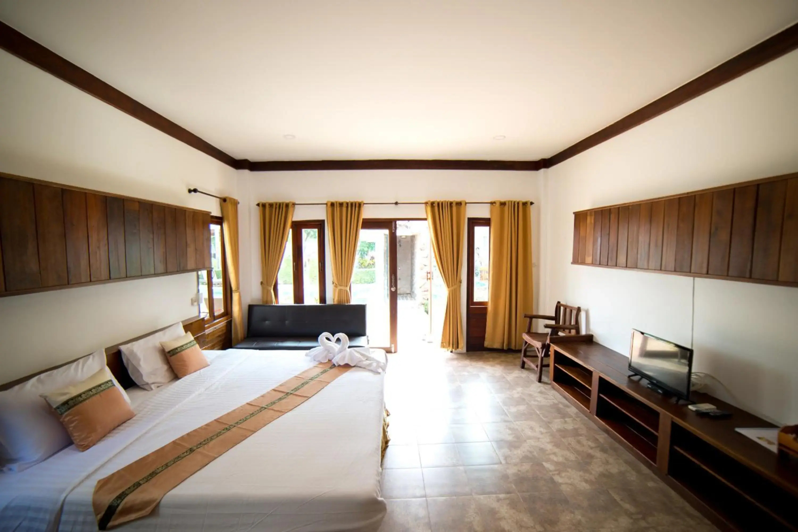 RungNara Pool Villa