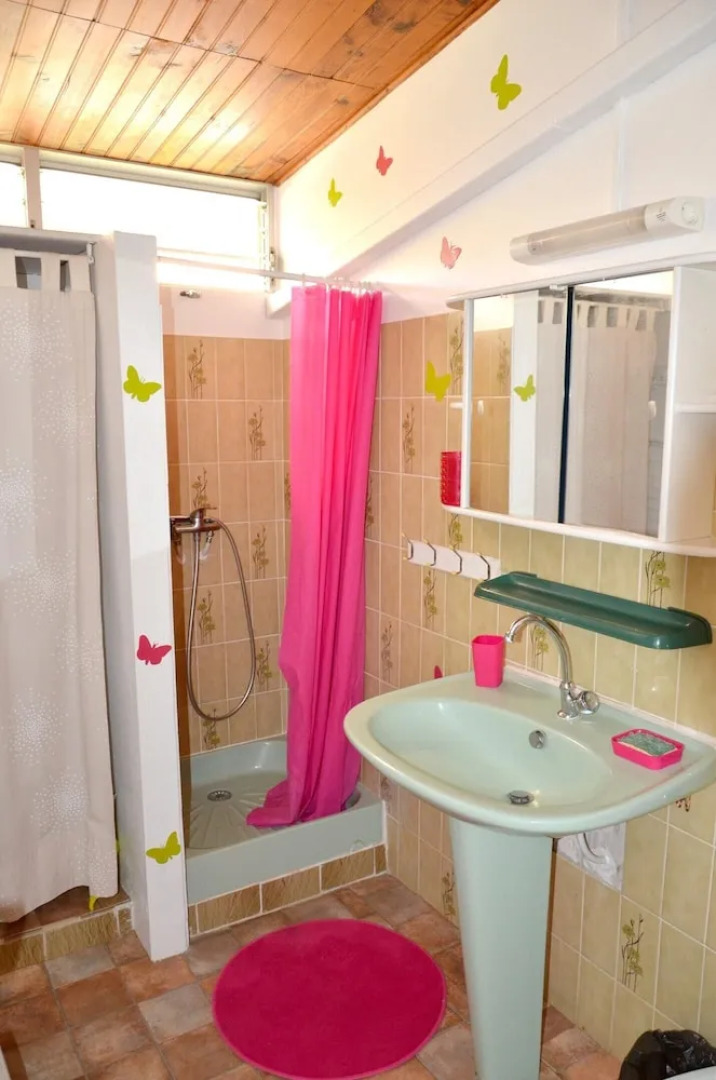 Studio in Saint Anne, With Enclosed Garden and Wifi