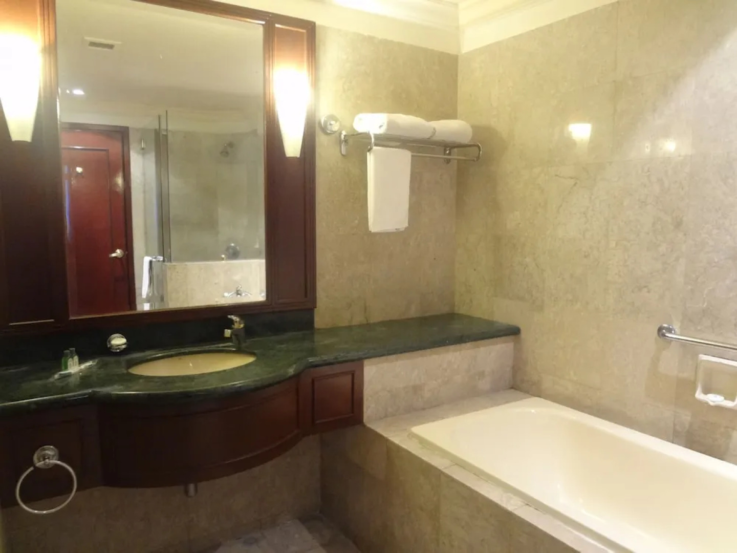 Raintree Apartment Suites at Times Square