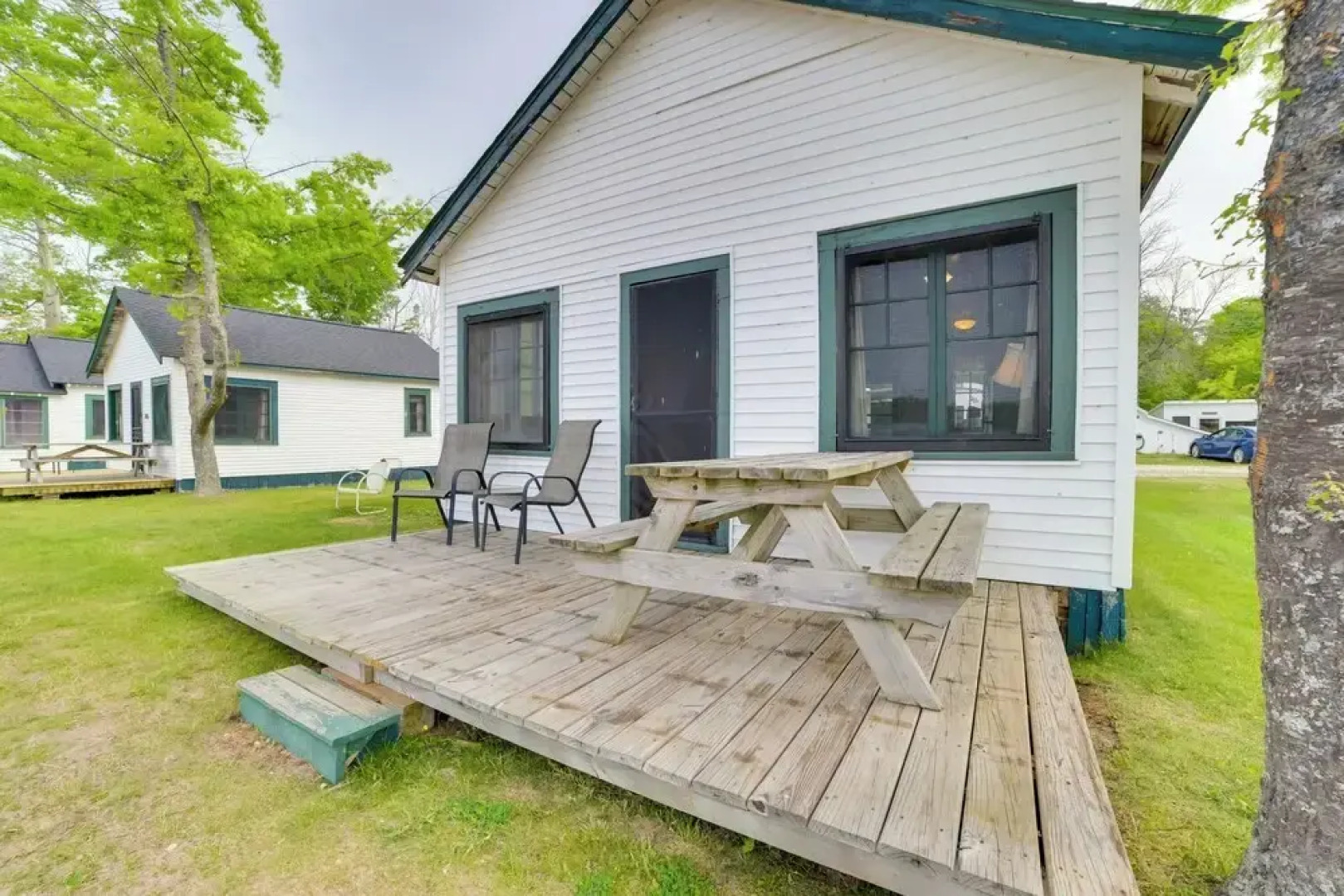 Sandy Beach & Sunset Views: Cedarville Cabin!