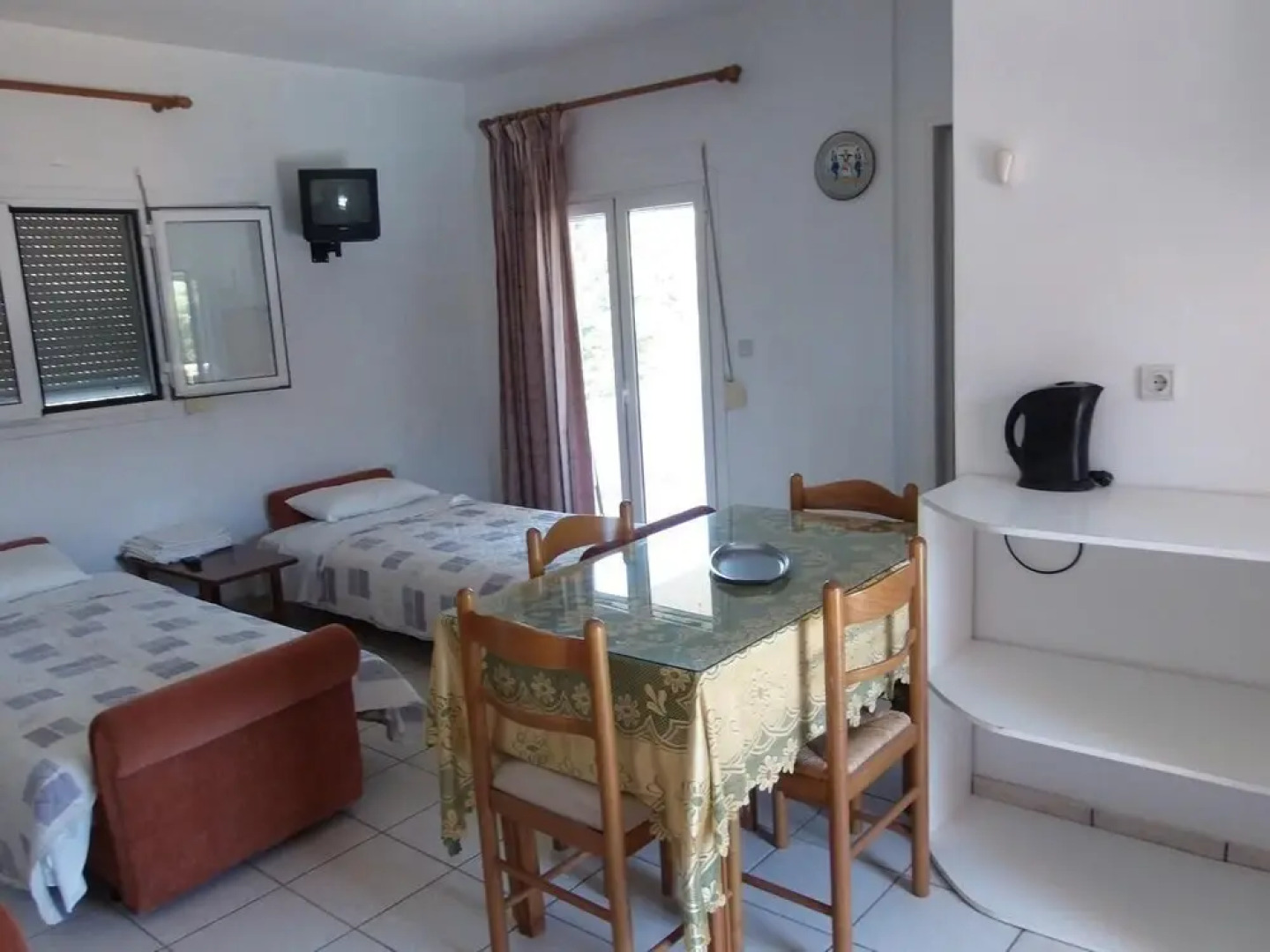 Amazona Apartments and Studios