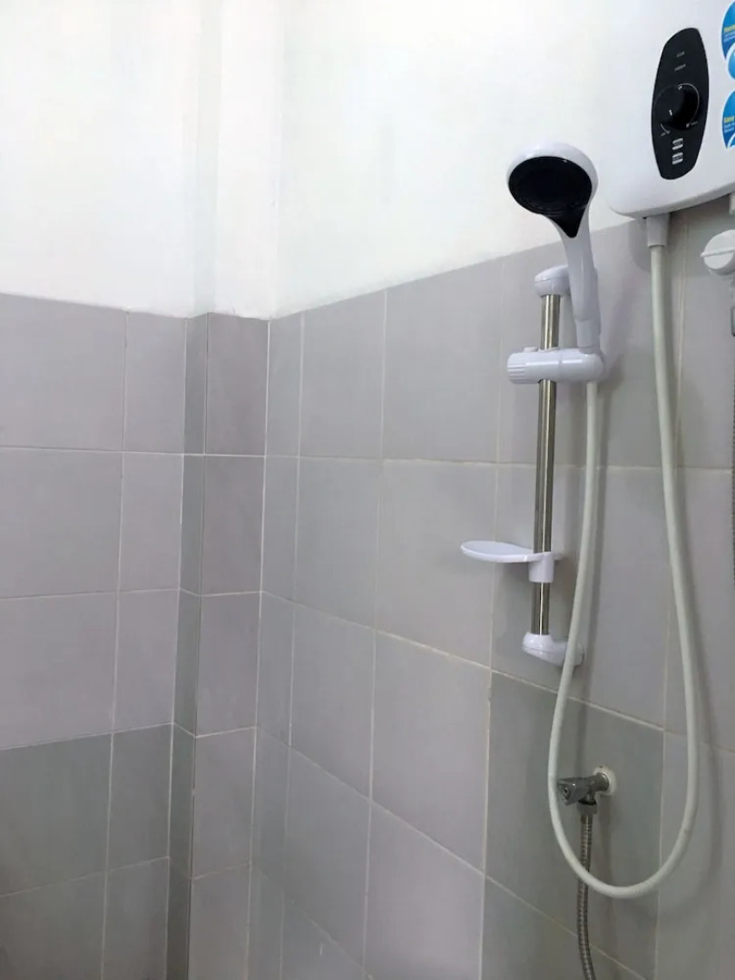 Homely Ground Apartment