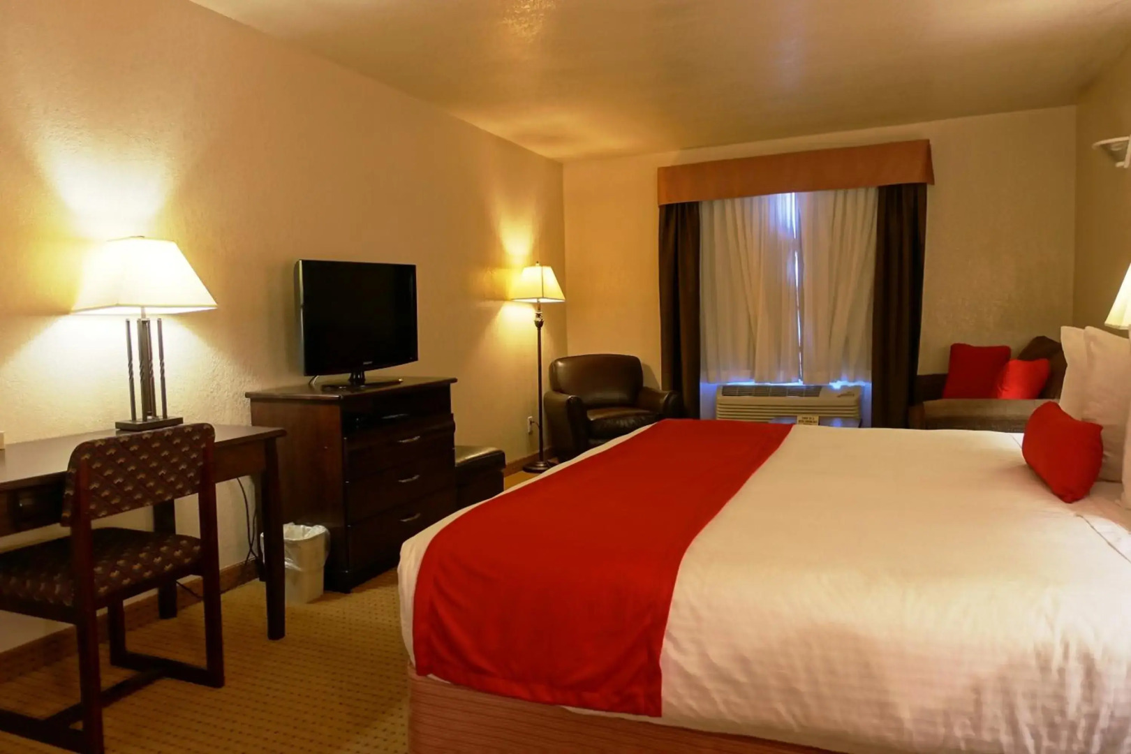 Ramada by Wyndham Lloydminster