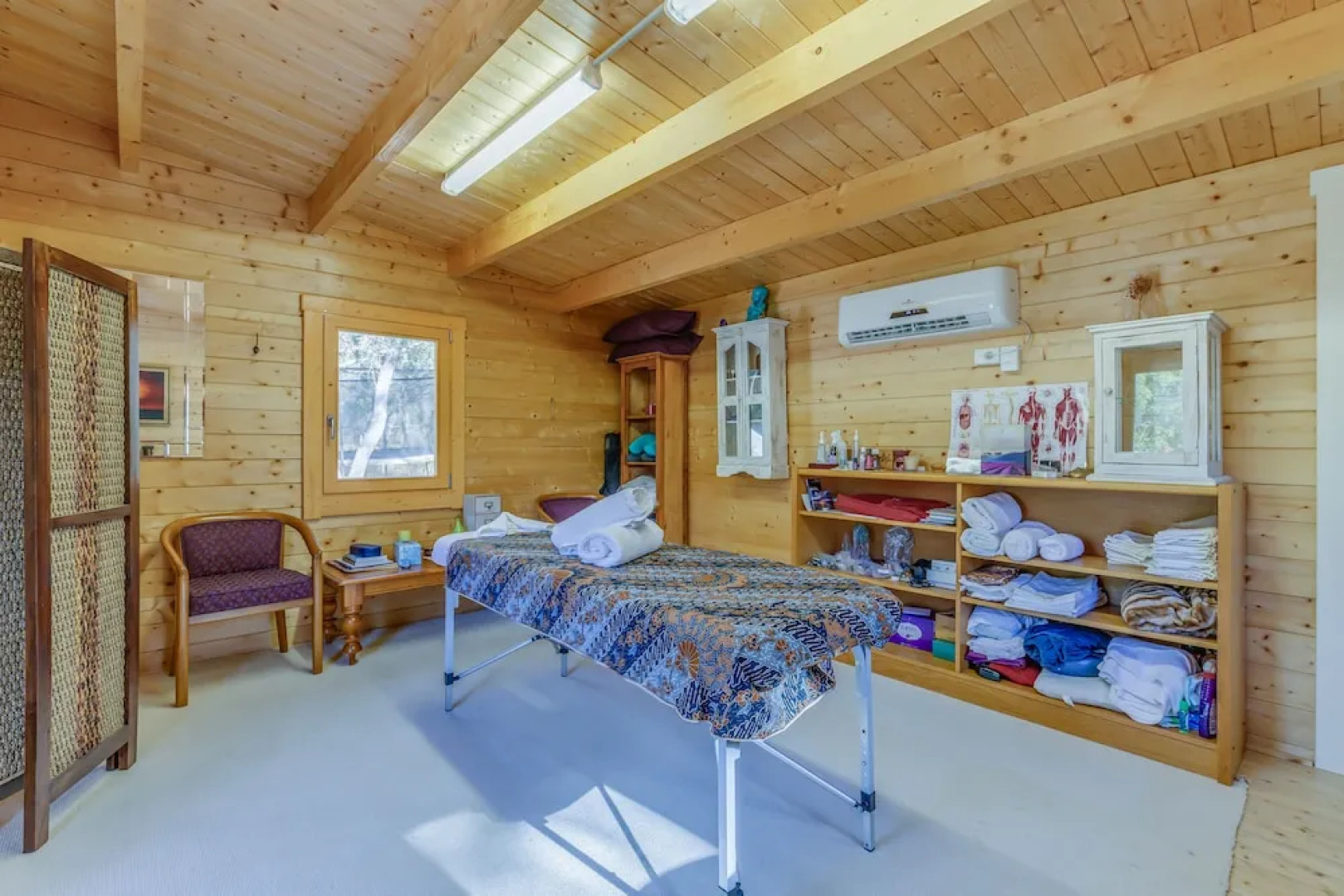 Devonleigh Bed & Breakfast