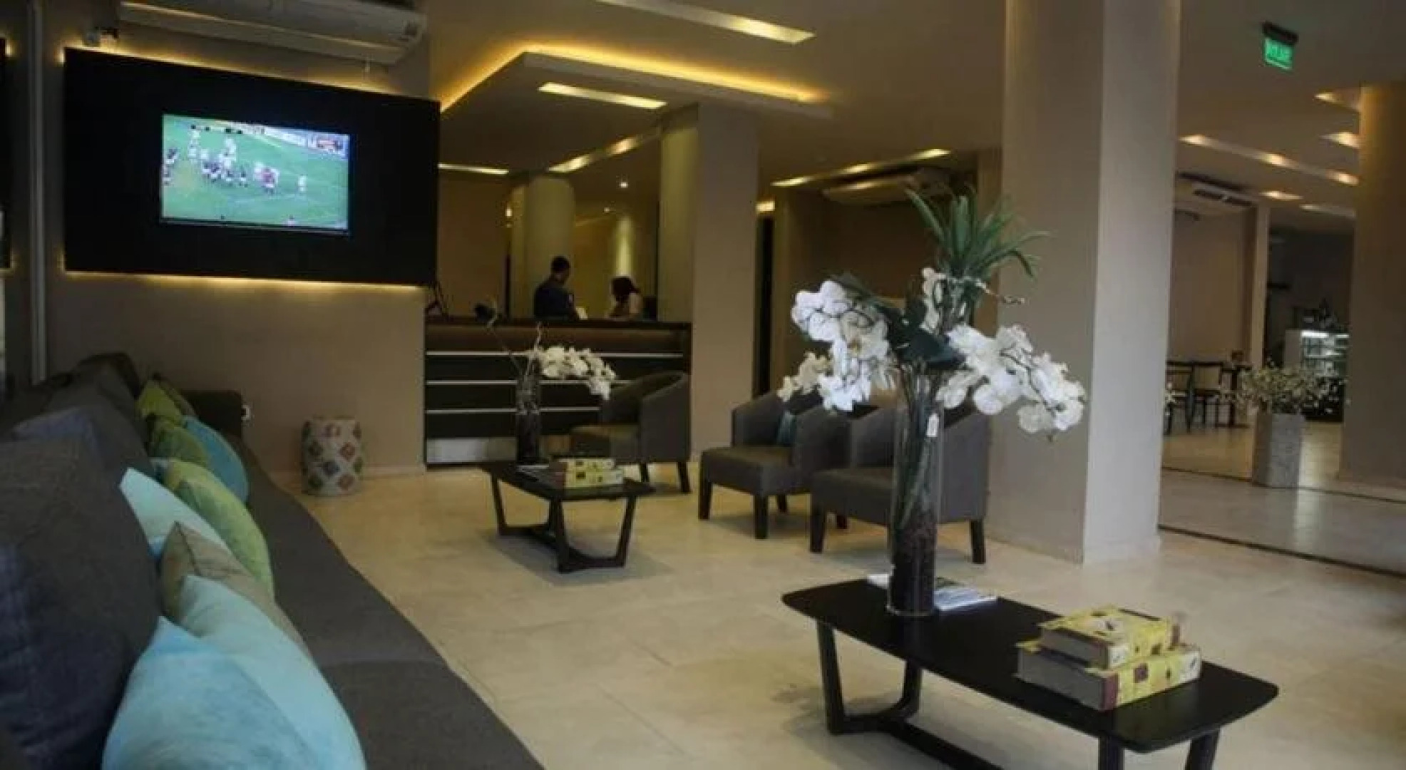 Altos Del Estero Hotel And Apartments