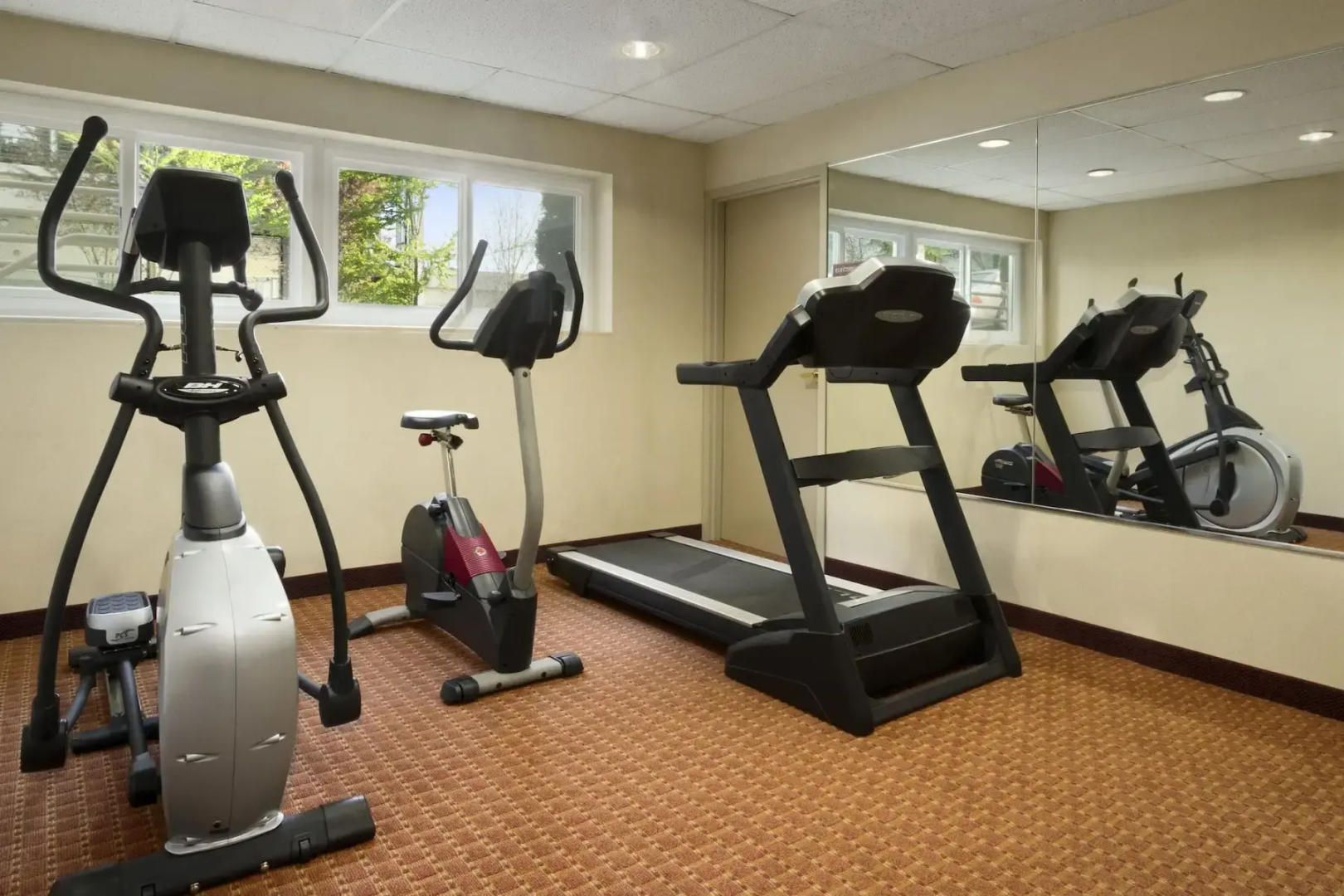 Ramada by Wyndham SeaTac Airport
