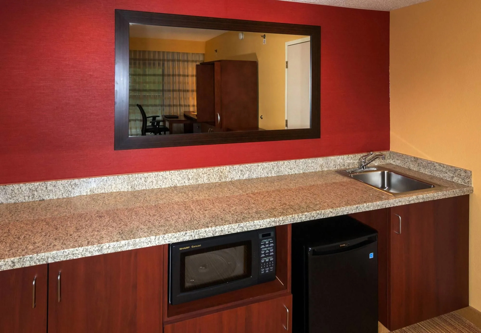 Courtyard by Marriott Winston-Salem Hanes Mall