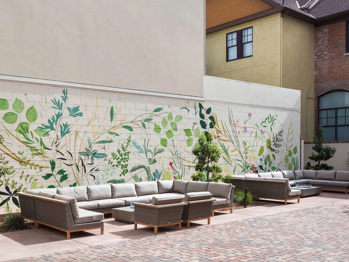 The Piccolo at Paso Robles Inn