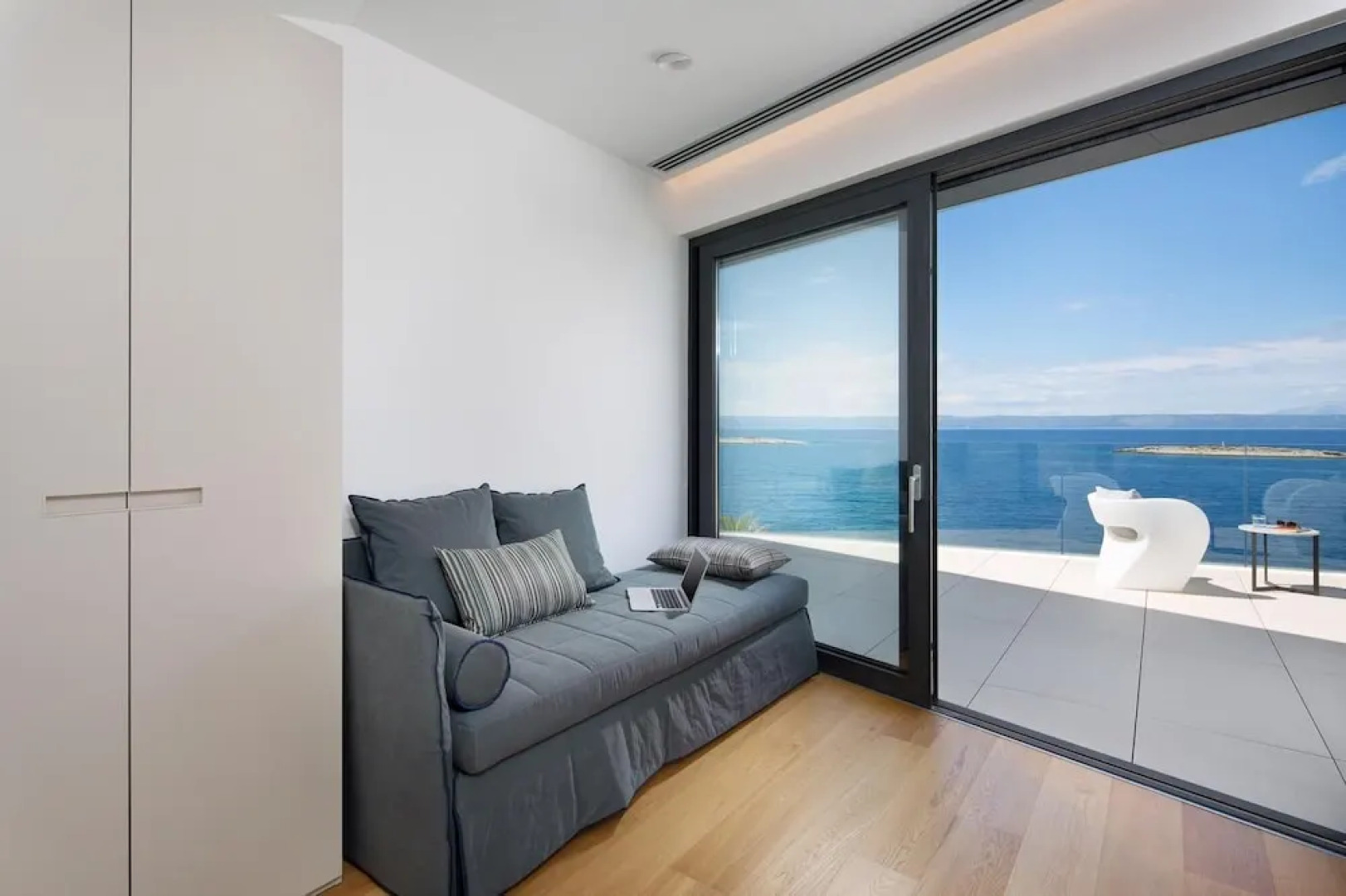 Luxury Villa Palma de Korkyra with Pool