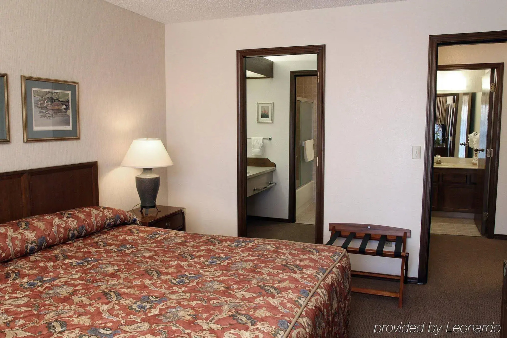 Sophie Station Suites