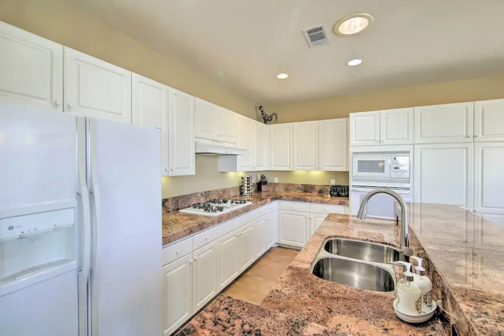 California Gem: Pool, 6 Mi to Dtwn Palm Springs!