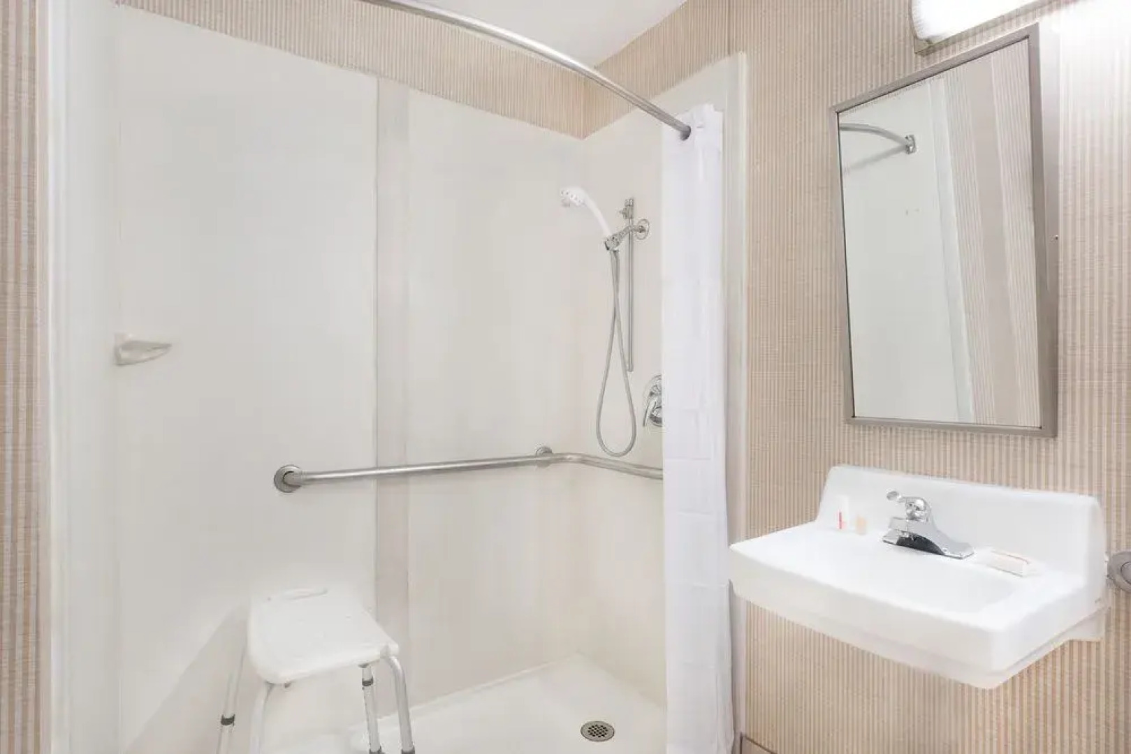 Days Inn And Suites York