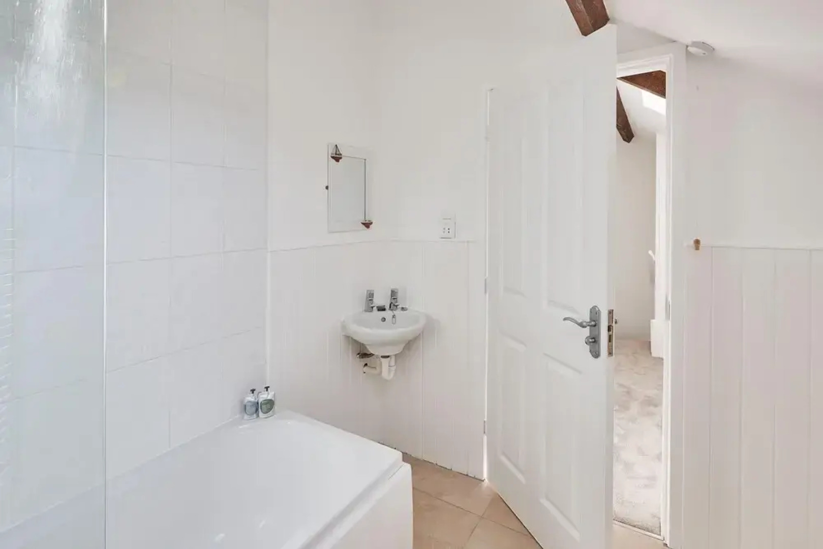 Host Stay Daisy Cottage