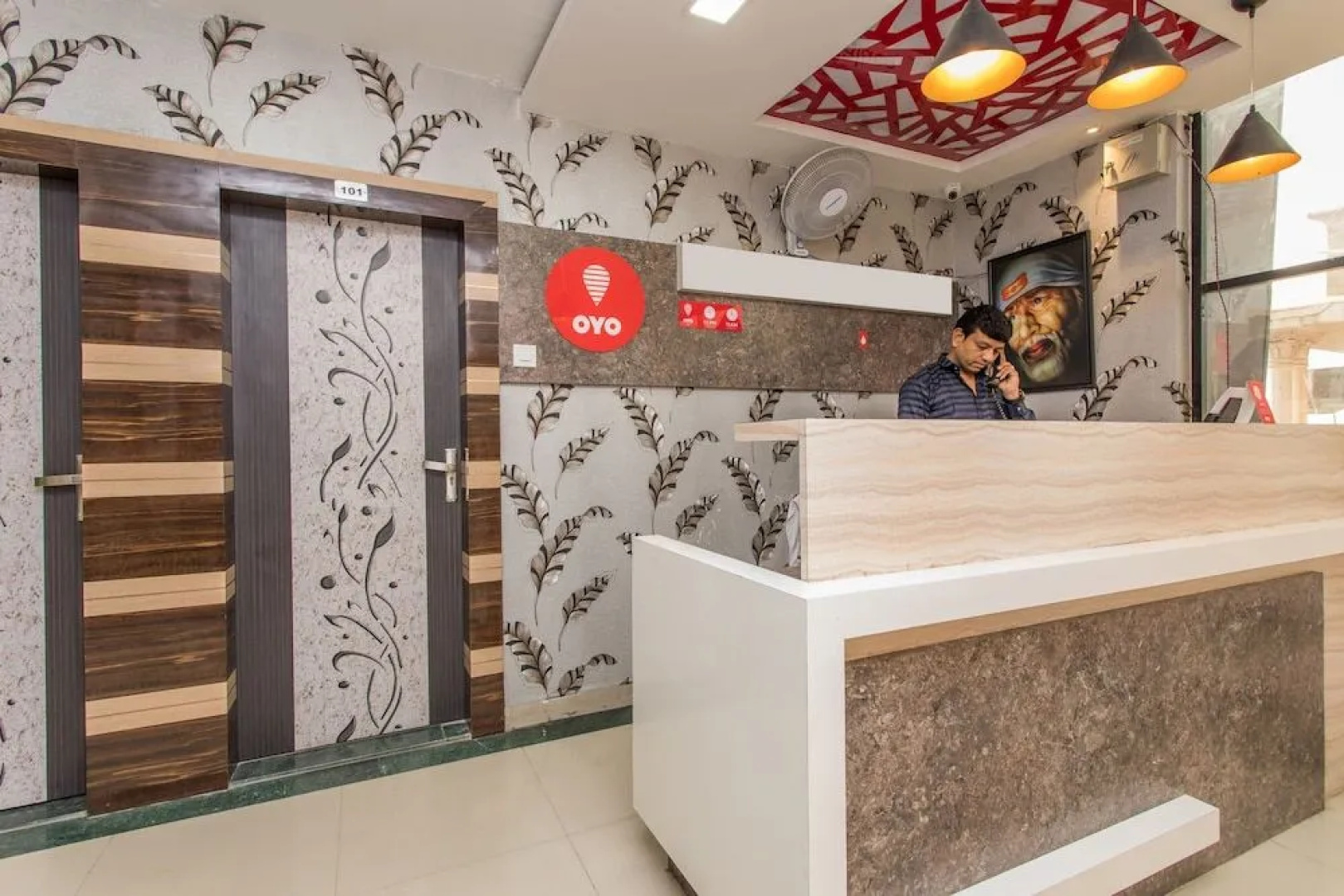 Hotel Raj Palace
