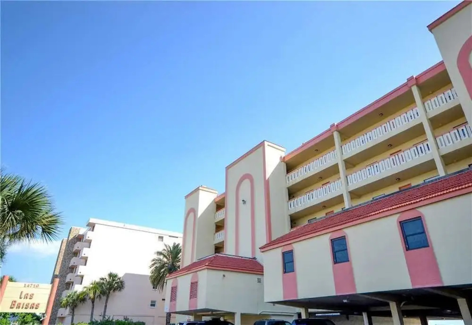 Las Brisas 404 - Three Bedroom Condo