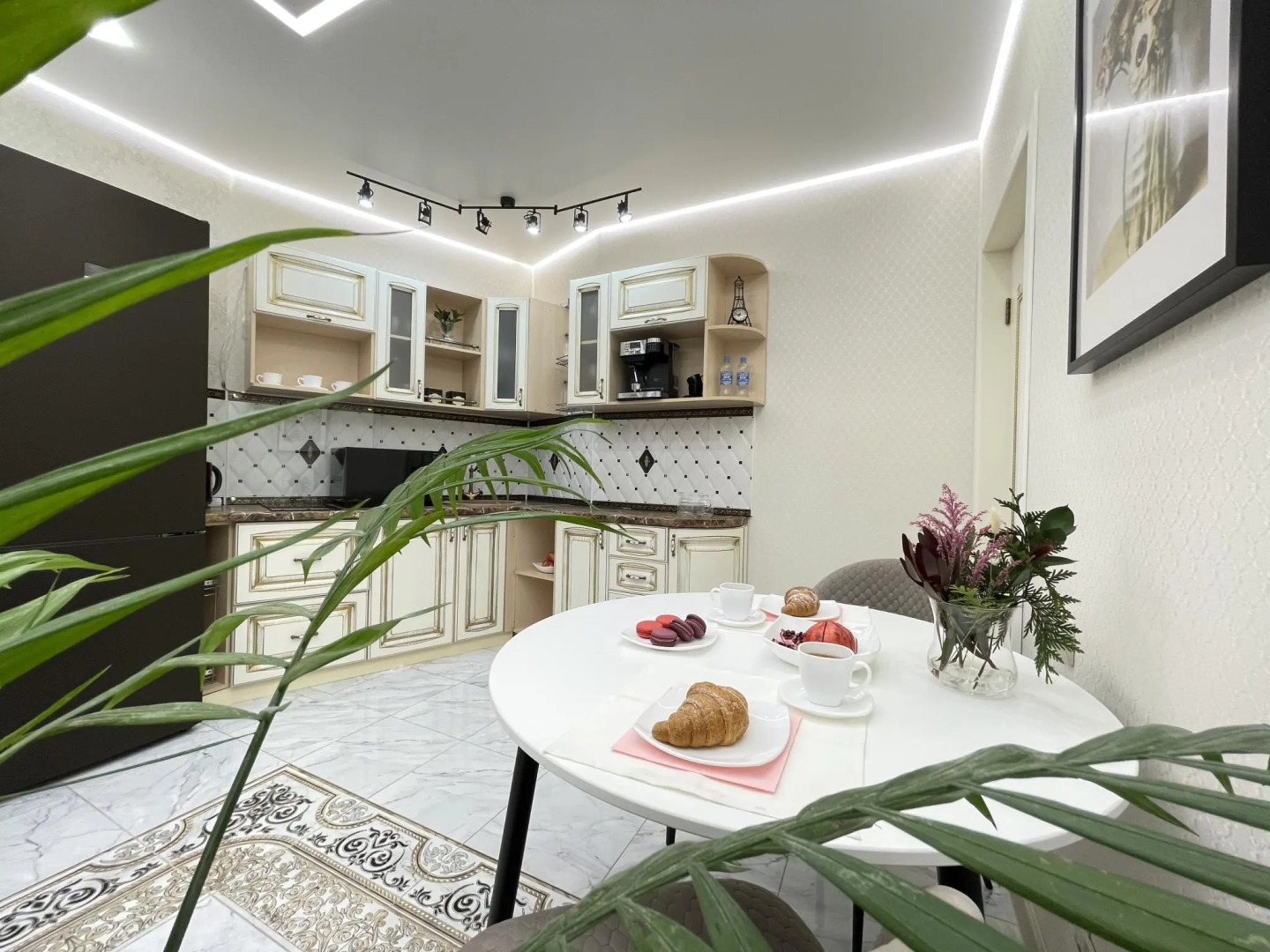 Сутки как дома на улице Дуси Ковальчук