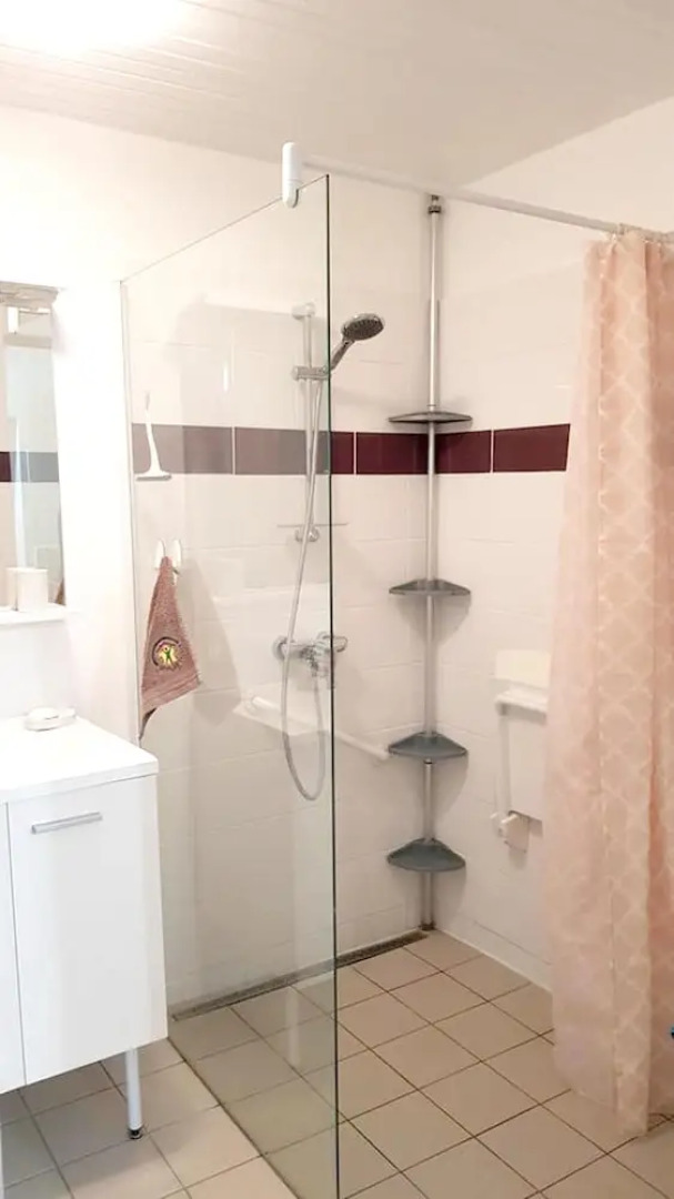 House With one Bedroom in Saint-amand-les-eaux, With Wonderful City View and Wifi