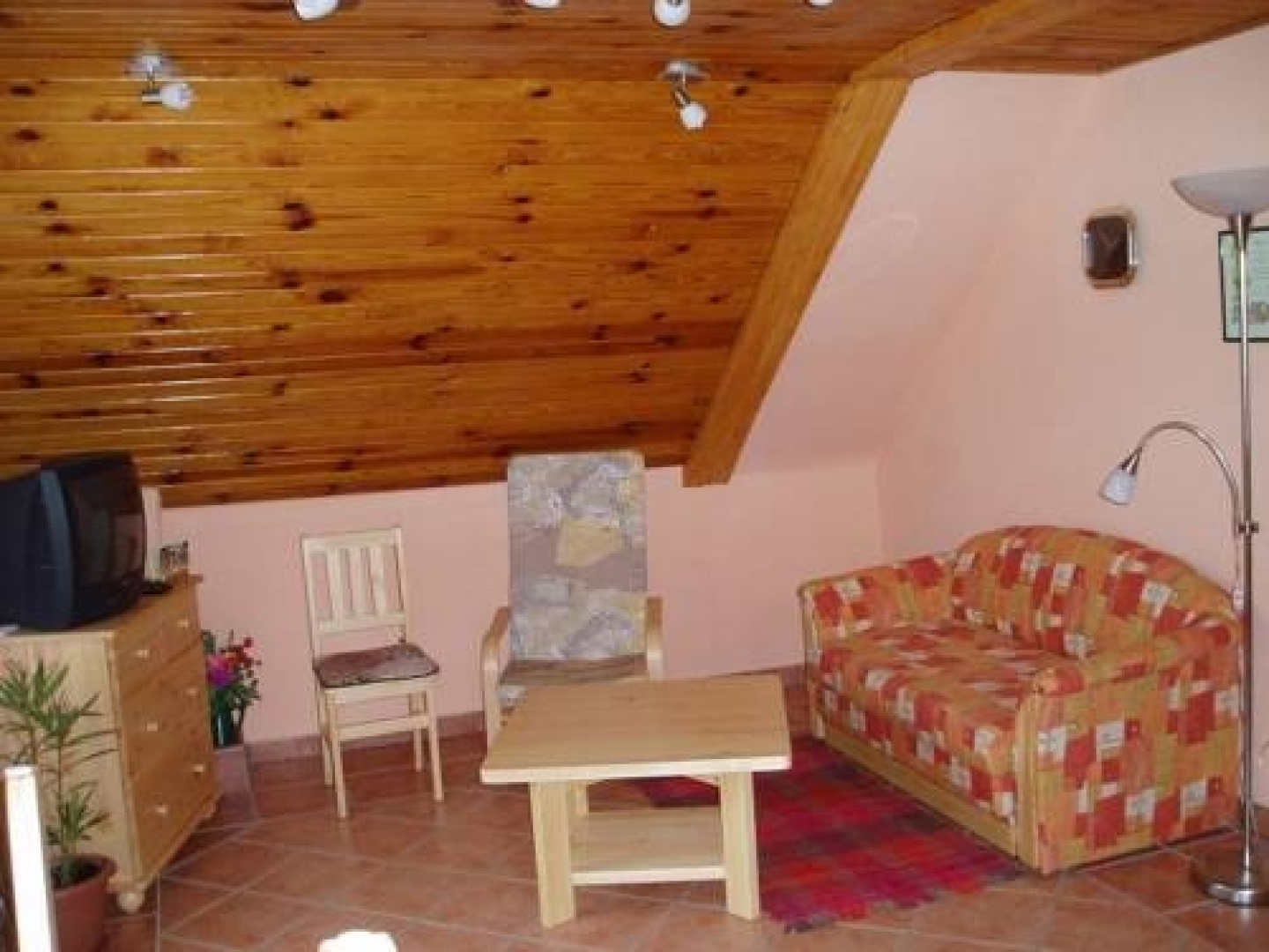 Alsóhegyi Apartmanok