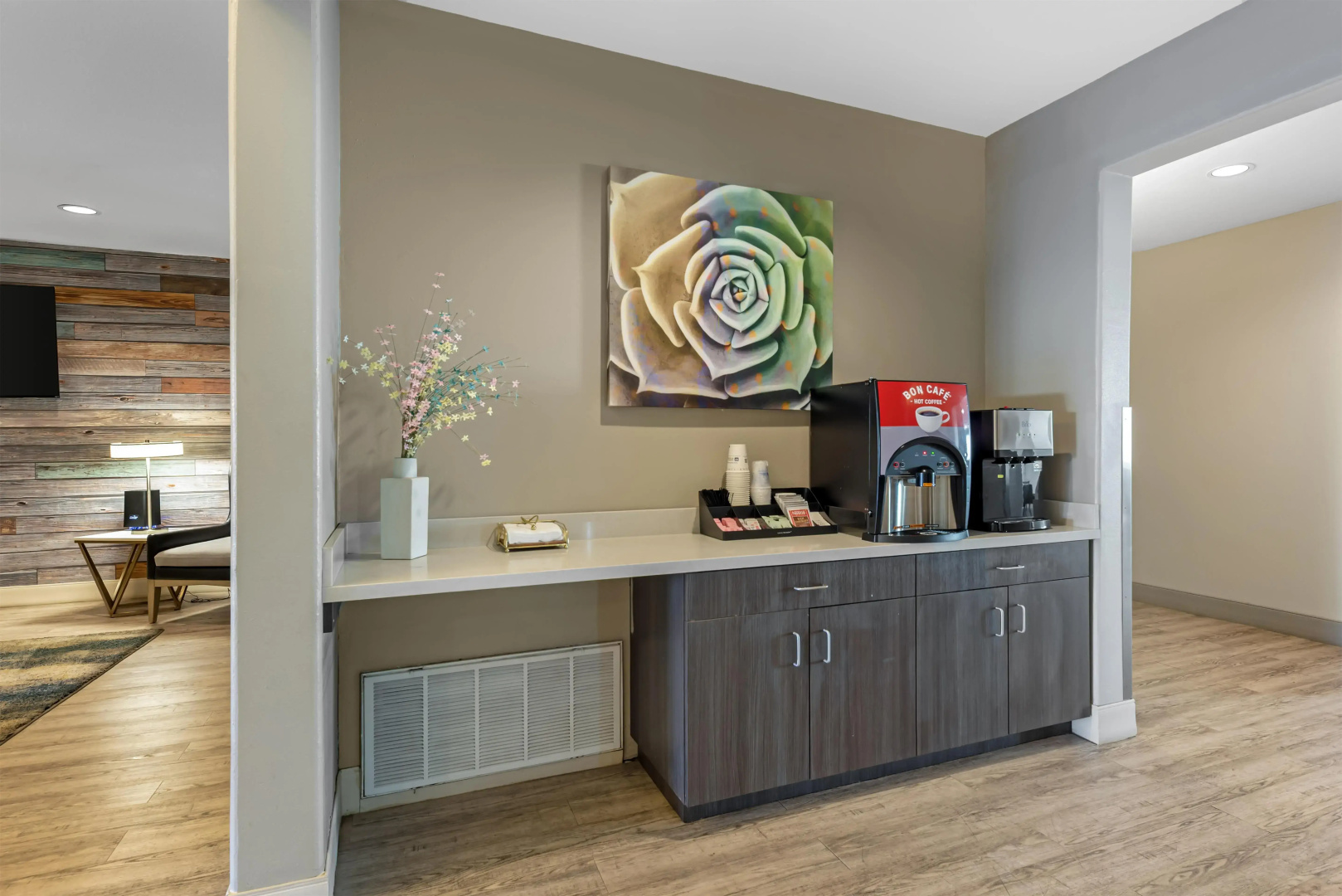 Best Western Plus Killeen/Fort Cavazos Hotel & Suites