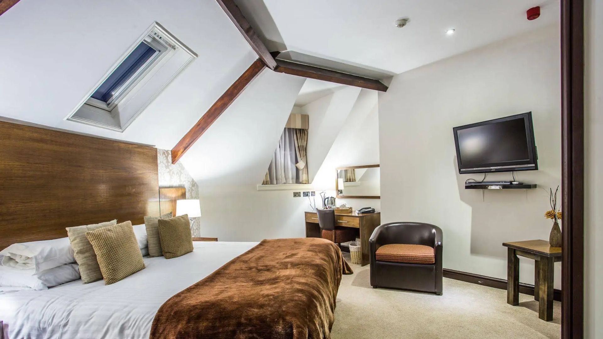 Duke Of Edinburgh Hotel