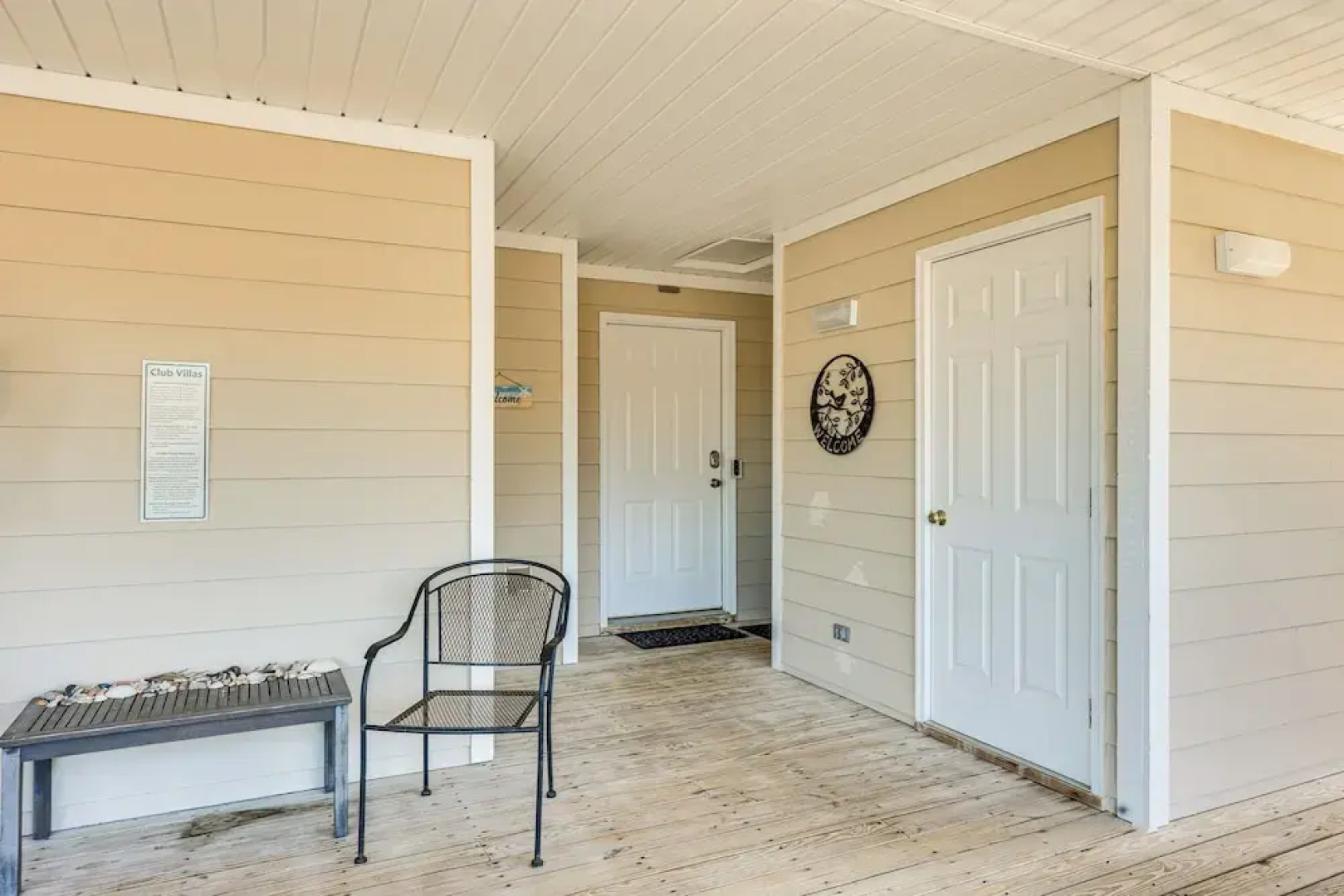 Marina & Beach Club Access: Condo in Southport