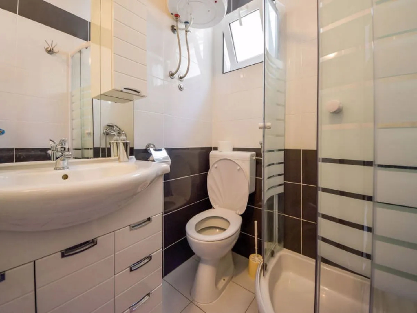 Apartment Vukić Madrid 23223