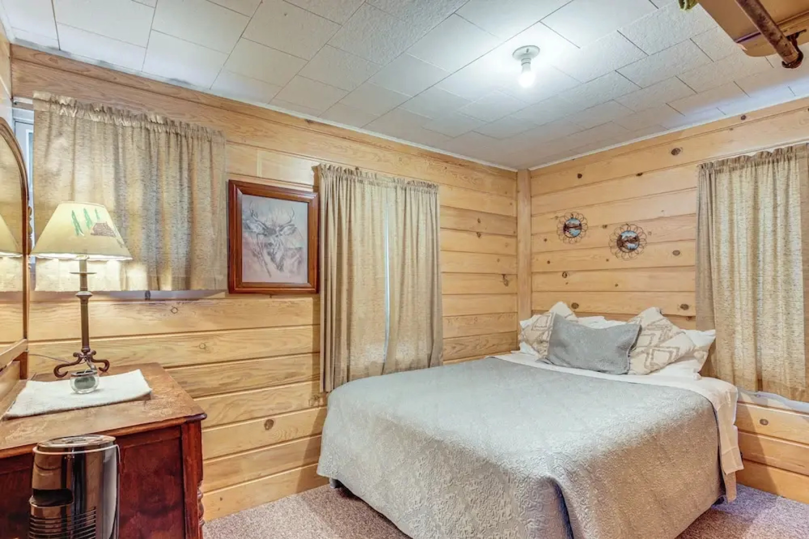 South Twin Lake Cabin w/ Seasonal Dock & Slip!