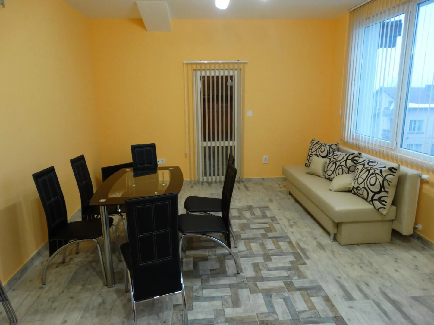 Apartments DIEM
