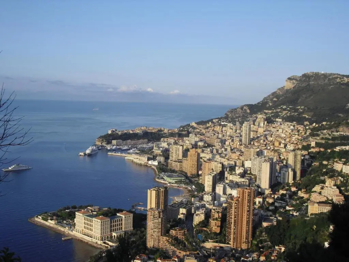 Apartment Saint Romain near Monaco, free Wifi