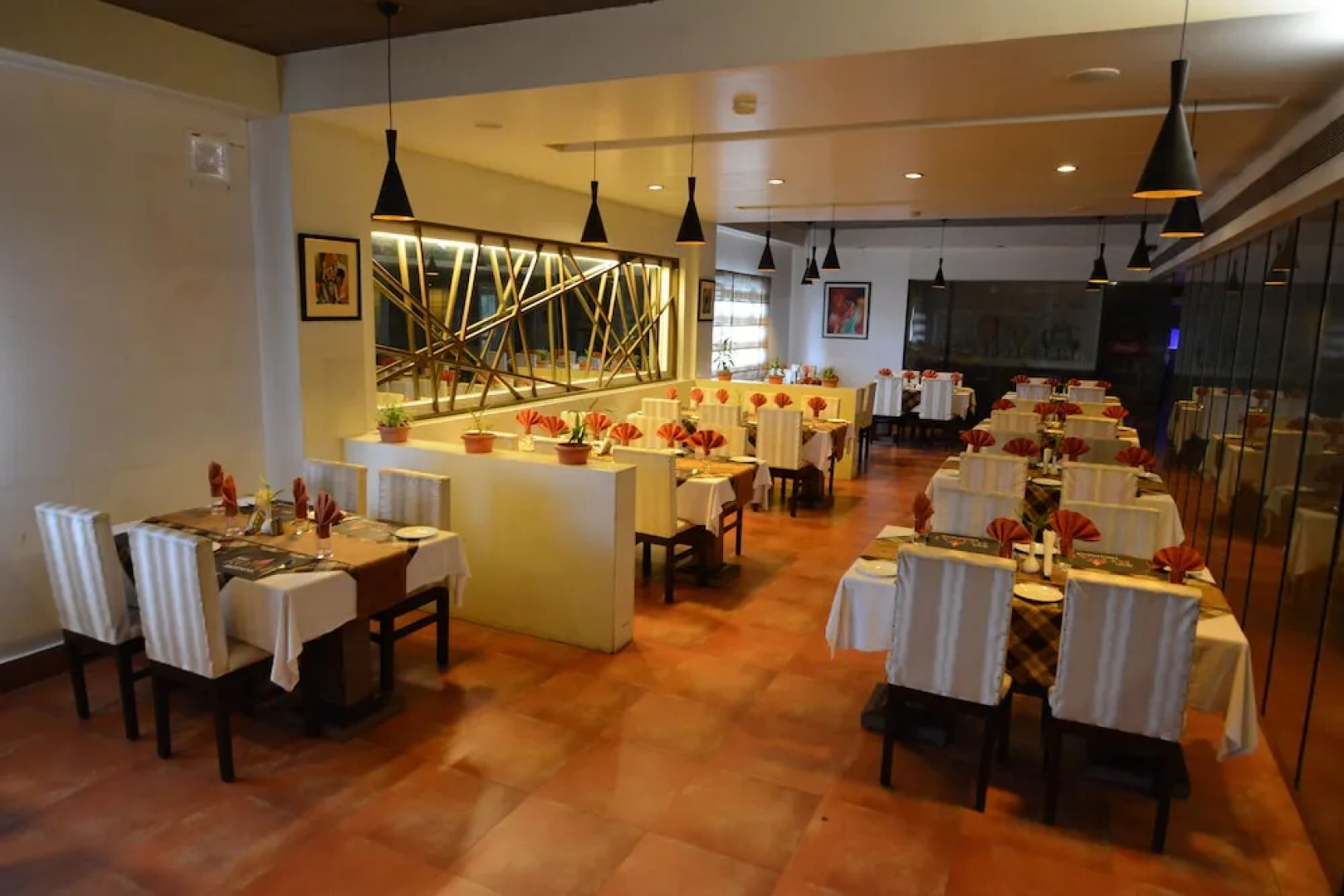 Hotel Royal Highness